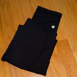 Women’s Black Leggings capris length